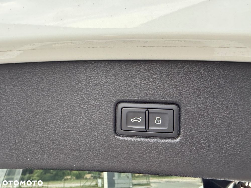 Audi Q5 Sportback 35 TDI mHEV S Line S tronic - 27