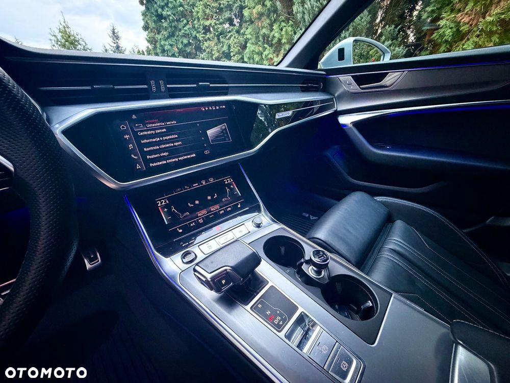 Audi A6 Avant - 21