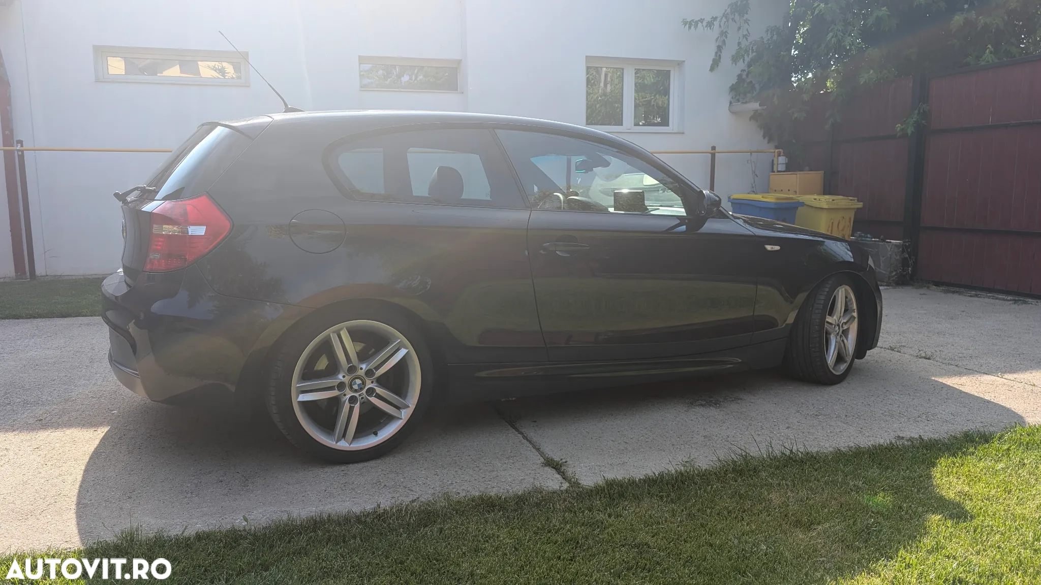 BMW Seria 1 120d - 11
