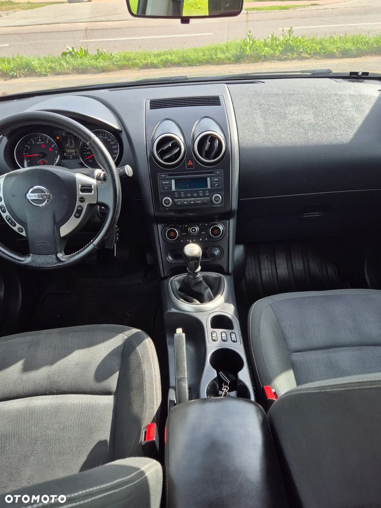 Nissan Qashqai - 11