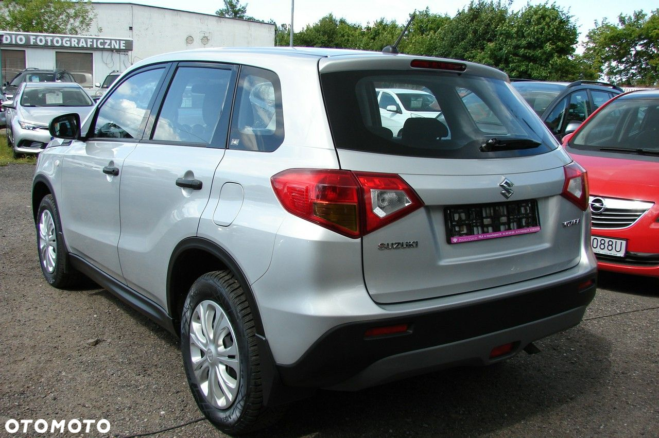 Suzuki Vitara - 4