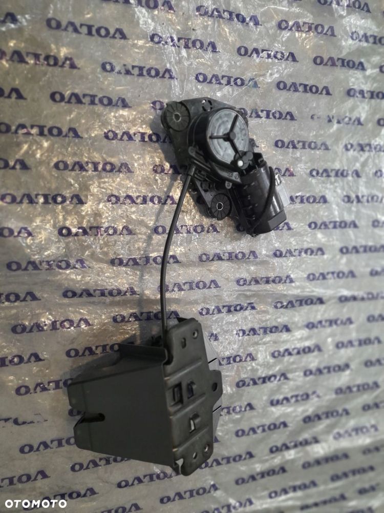ZAMEK DOCIĄG KLAPY TYŁ 32149882 VOLVO XC60 II 2021R W-WA - 1