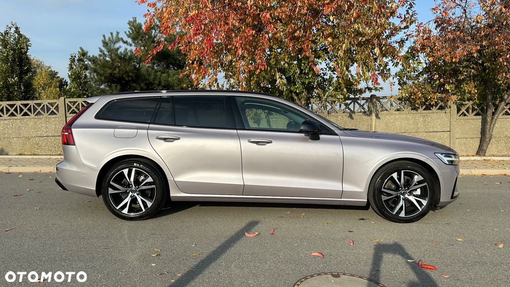 Volvo V60 B4 B Ultra Dark - 27