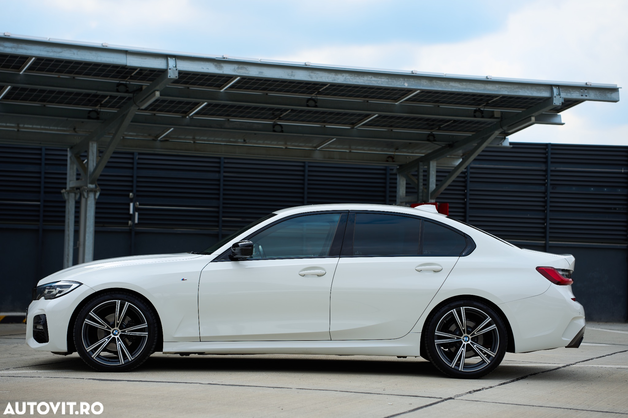 BMW Seria 3 320i Aut. Edition M Sport Shadow - 4