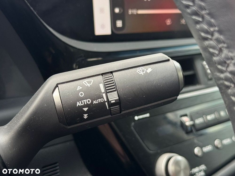 Lexus ES - 28