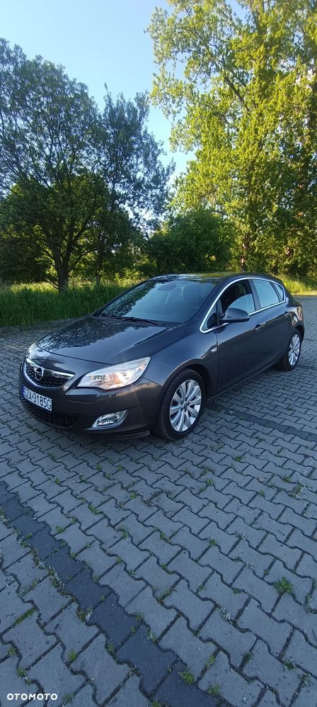 Opel Astra 1.4 T Cosmo - 1