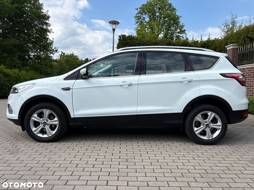 Ford Kuga 1.5 EcoBoost 2x4 Titanium - 37
