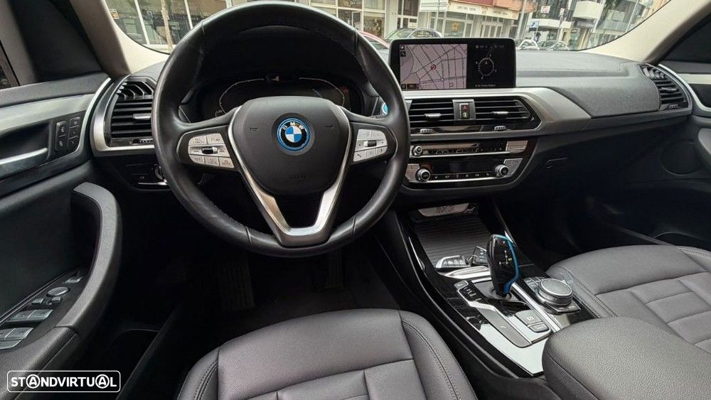 BMW iX3 Inspiring - 20