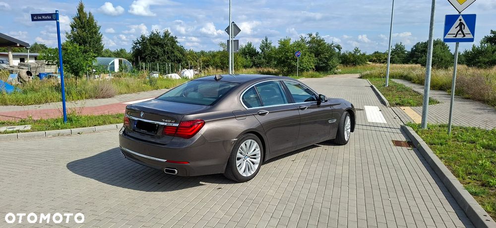 BMW Seria 7 740d xDrive - 10