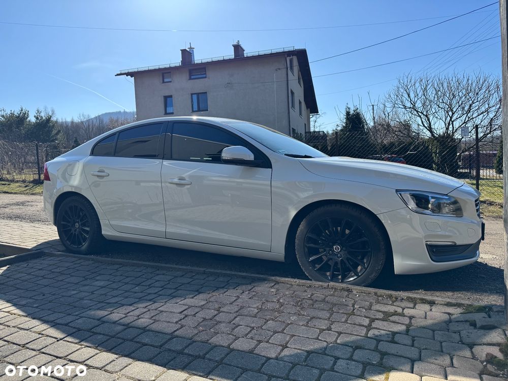 Volvo S60 D4 Drive-E Kinetic - 2