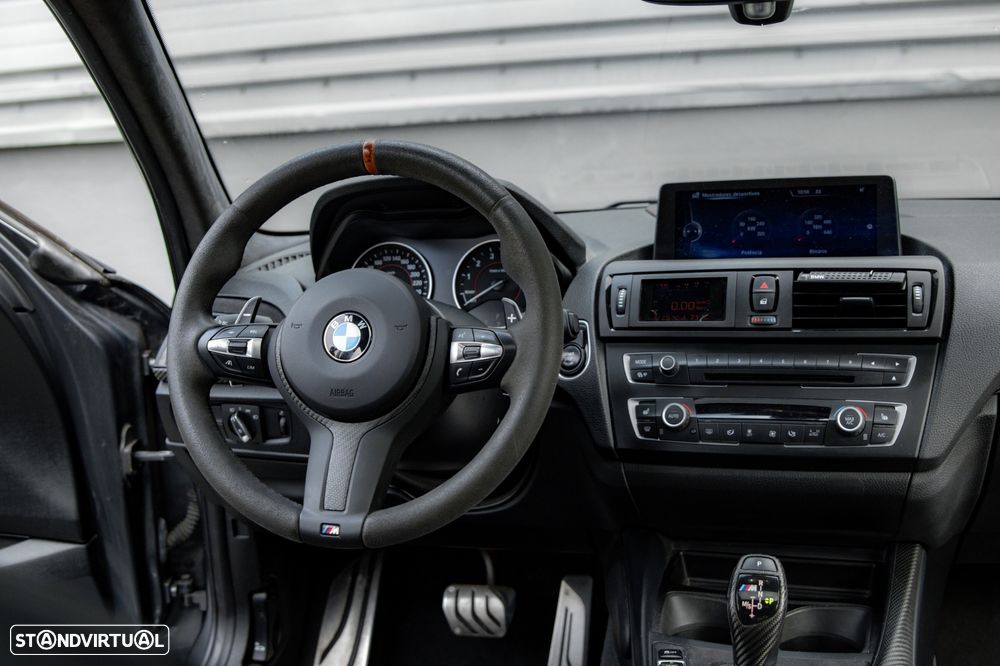 BMW M135i xDrive - 31