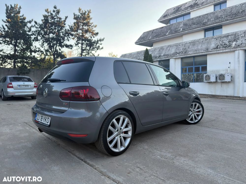 Volkswagen Golf 1.6 Comfortline DSG - 18