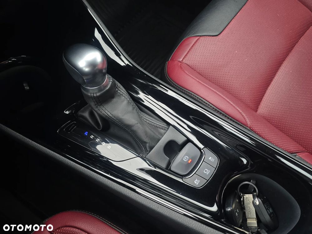 Toyota C-HR 1.8 Hybrid Selection - 24