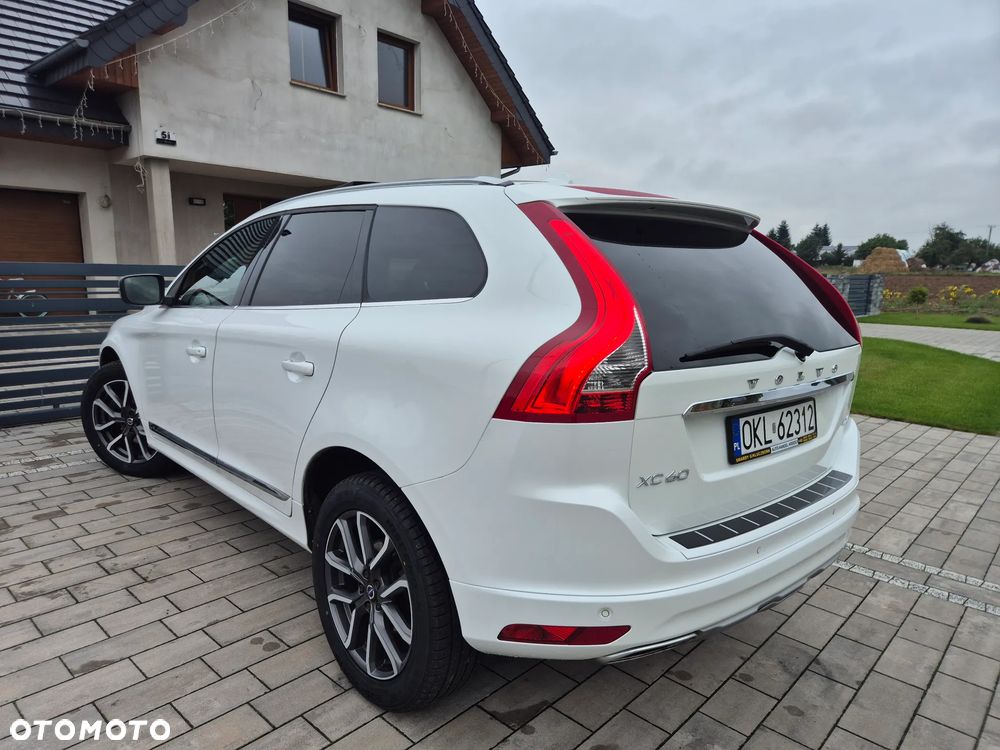 Volvo XC 60 D4 Geartronic Summum - 3
