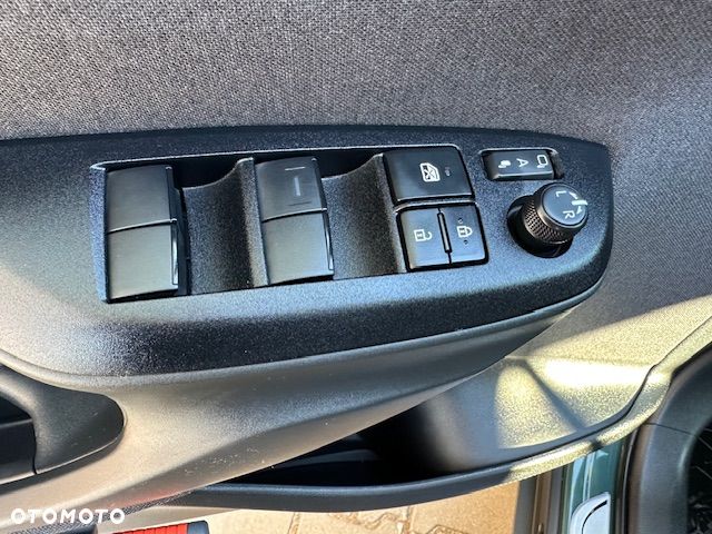 Toyota Yaris Cross 130 1.5 VVT-i Style Plus - 18