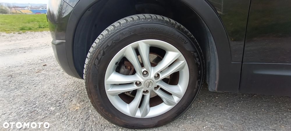 Nissan Qashqai 2.0 dCi 4 x 4 DPF tekna - 30