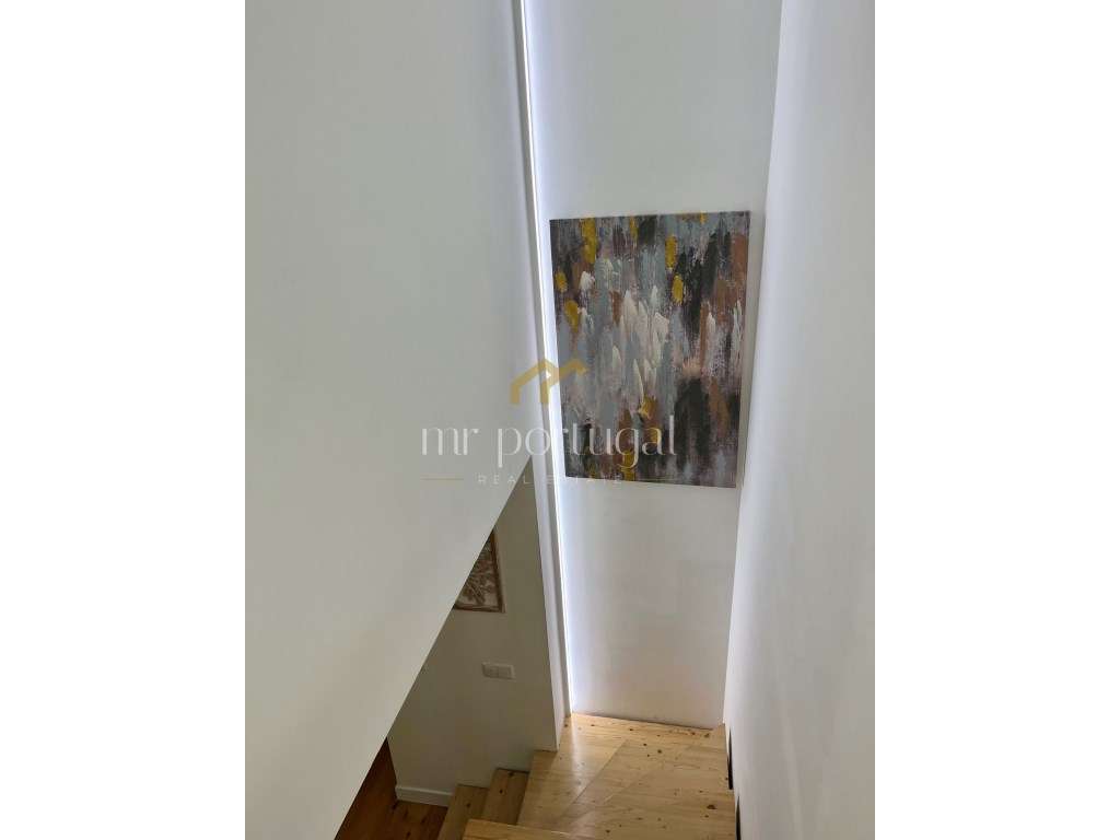 Edifício Remodelado na Rua de São Bento - Excelente Oportunidade de... - Grande imagem: 4/47