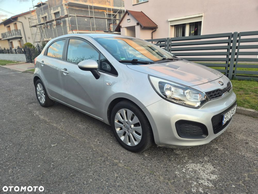 Kia Rio 1.2 Edition 7 - 3