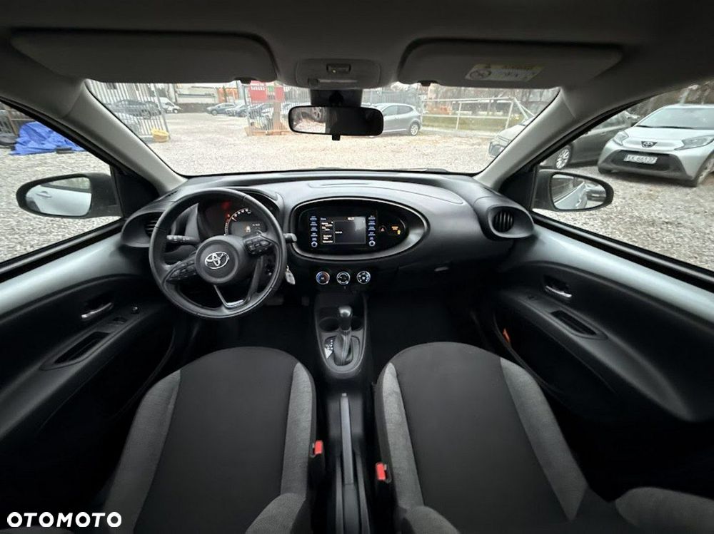Toyota Aygo X - 11