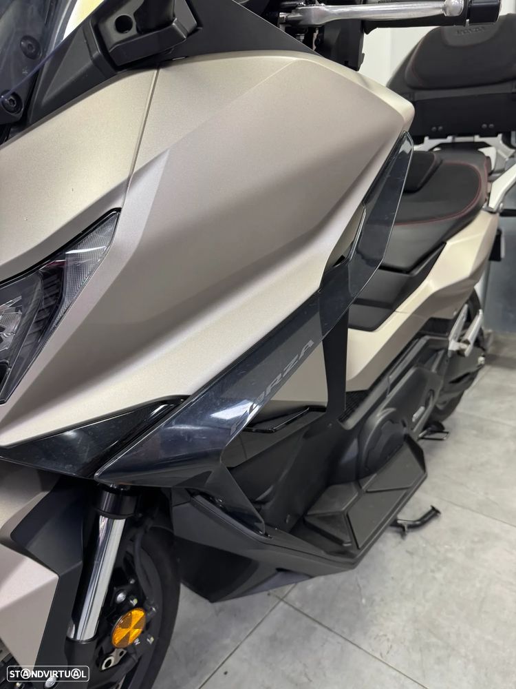 Honda Forza 750 - 9