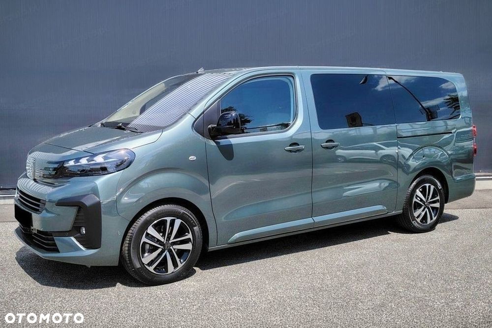 Peugeot Traveller - 4