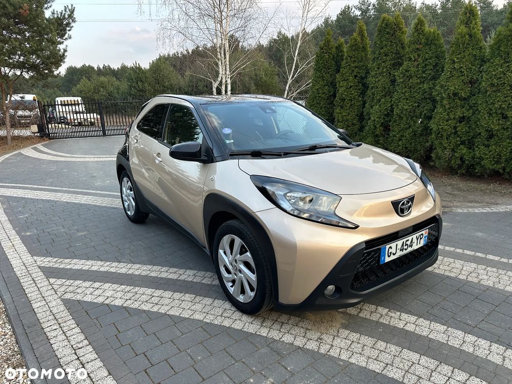 Toyota Aygo X x-shift x-play - 6