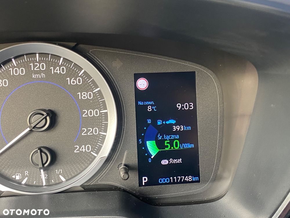 Toyota Corolla 1.8 Hybrid Comfort - 33