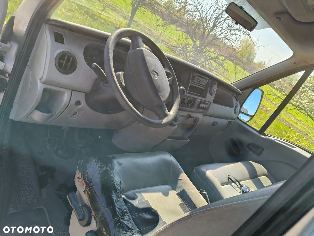 Renault MASTER 2.5 - 9
