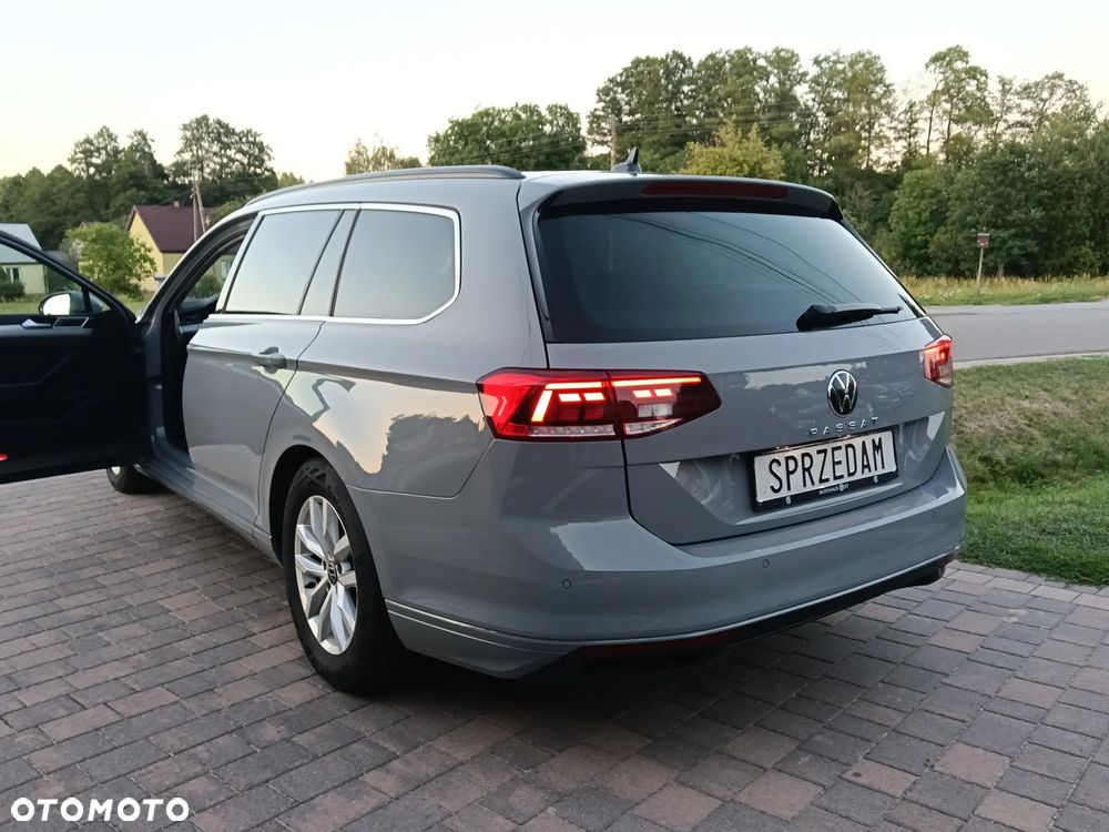 Volkswagen Passat 2.0 TDI SCR DSG Business - 21