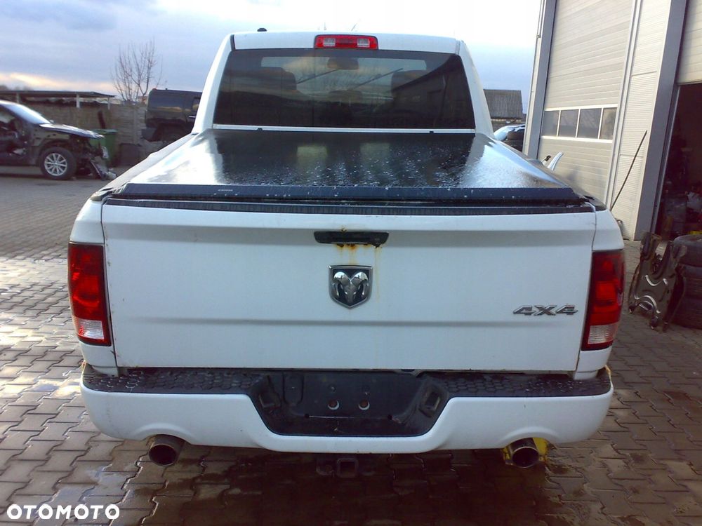 dodge ram 1500 5.7hemi 2013r. zderzak maska szyba chłodnice lampa pas przód - 4