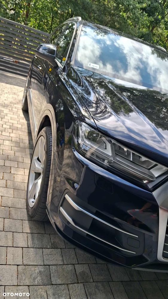 Audi Q7 - 11