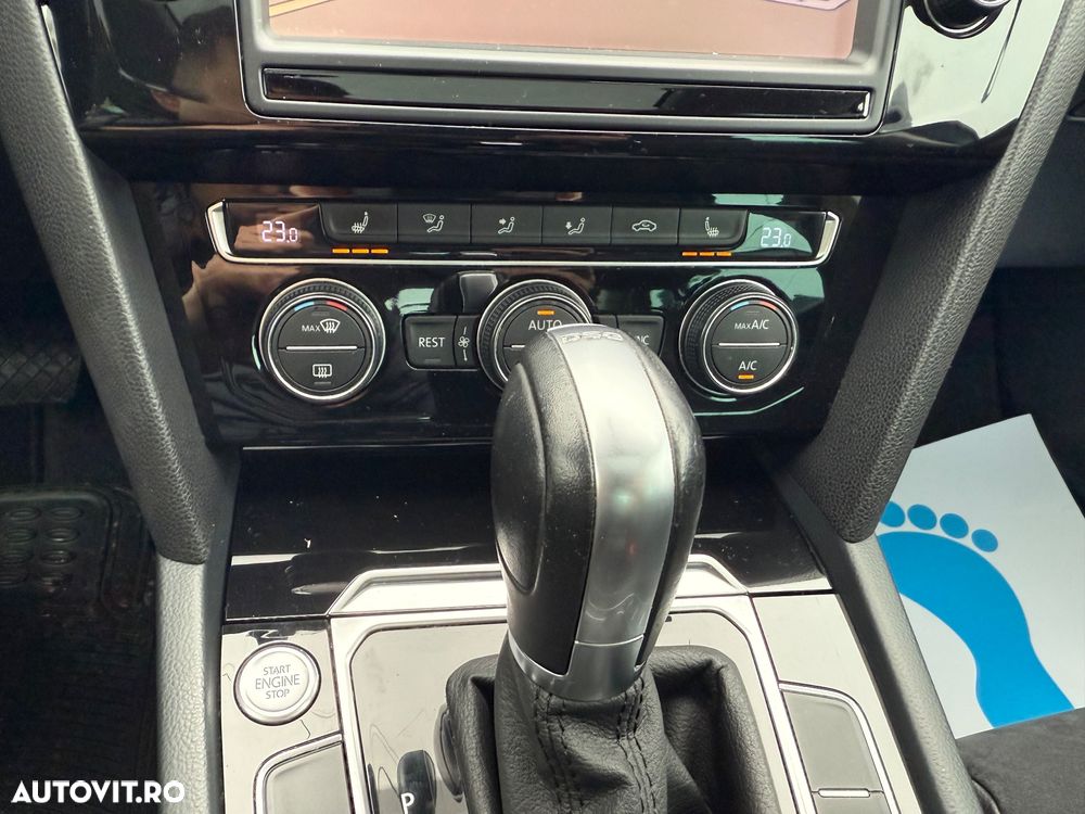 Volkswagen Passat Variant 1.6 TDI SCR DSG Business - 18