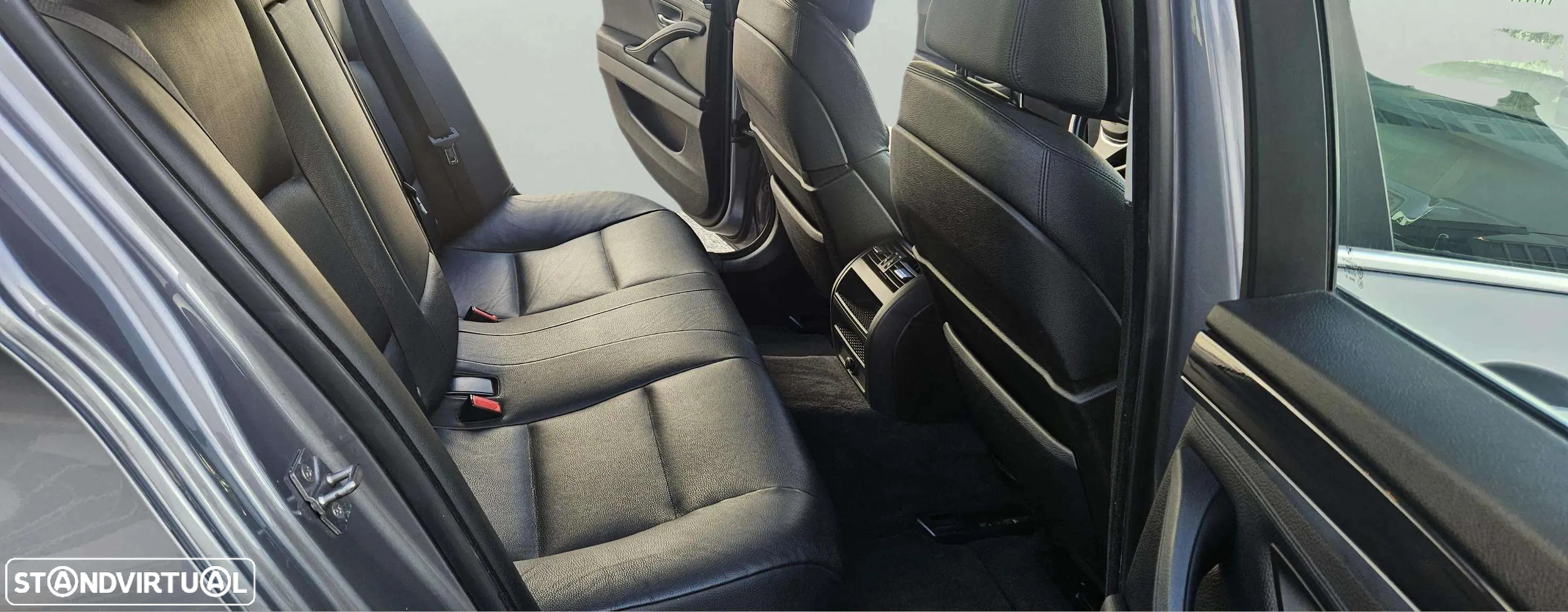 BMW 525 d Auto - 12
