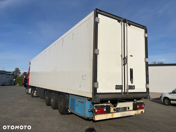 Schmitz Cargobull SKO24