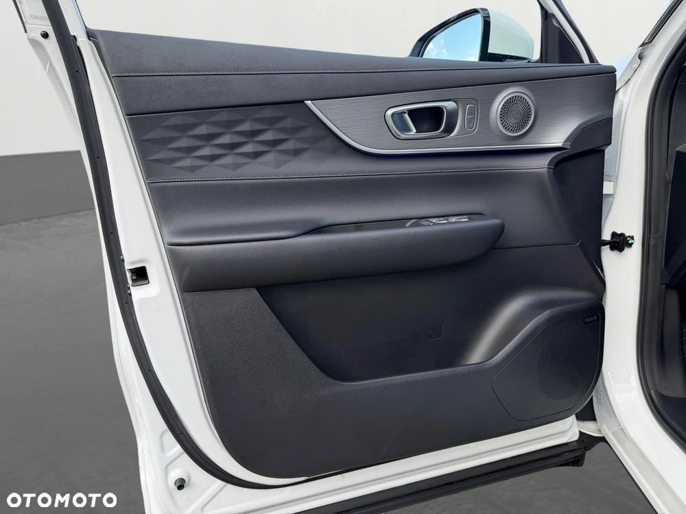 Chery Tiggo 8 1.6 T-GDI Prestige DCT - 19