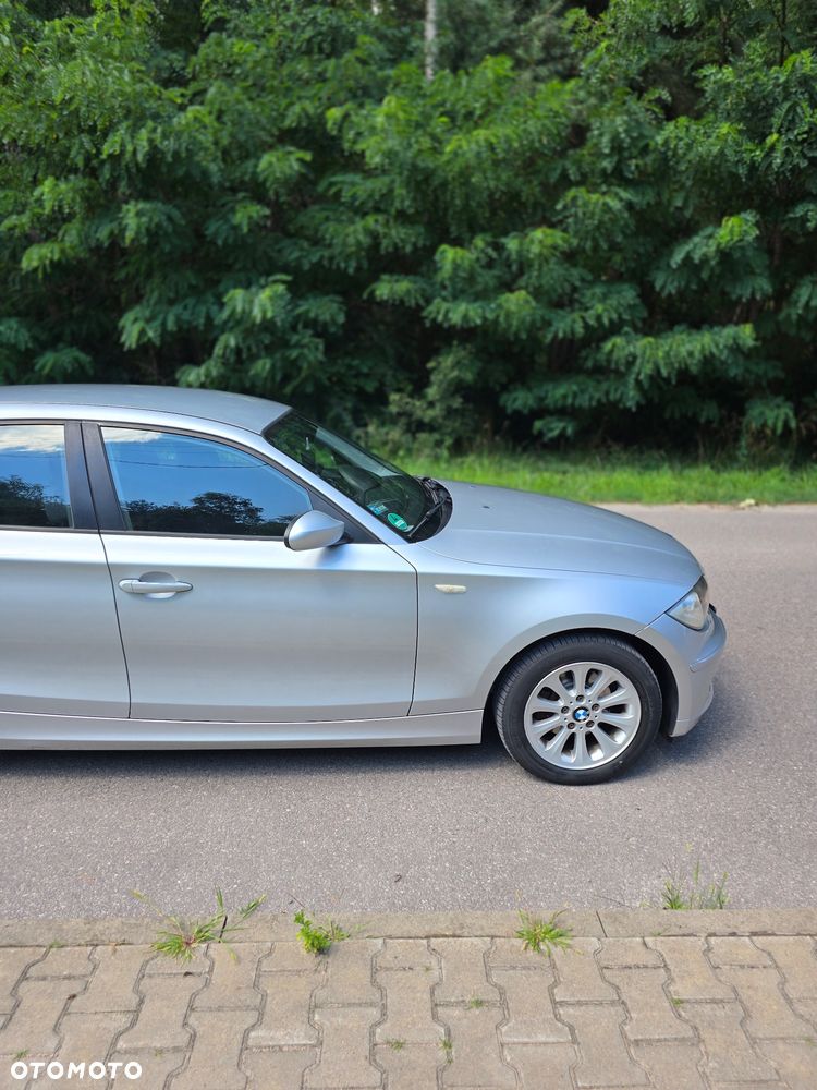 BMW Seria 1 118d - 15