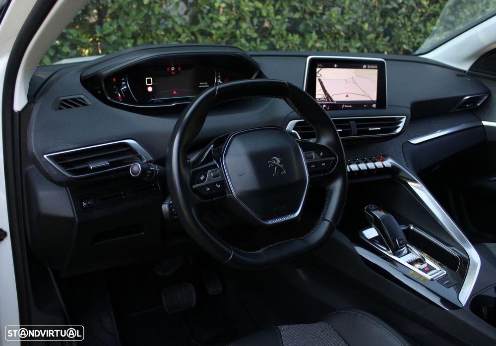 Peugeot 3008 1.6 BlueHDi Allure EAT6 - 38