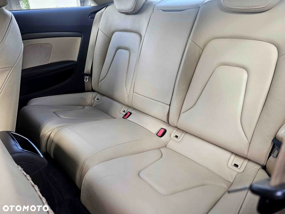 Audi A5 Coupé 2.0 TFSI Quattro - 13