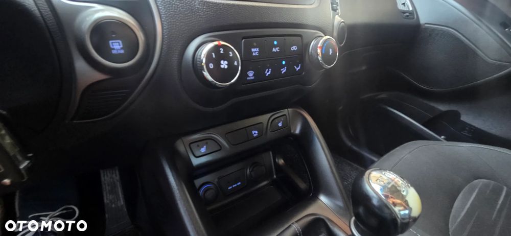 Hyundai ix35 2.0 2WD Trend - 26