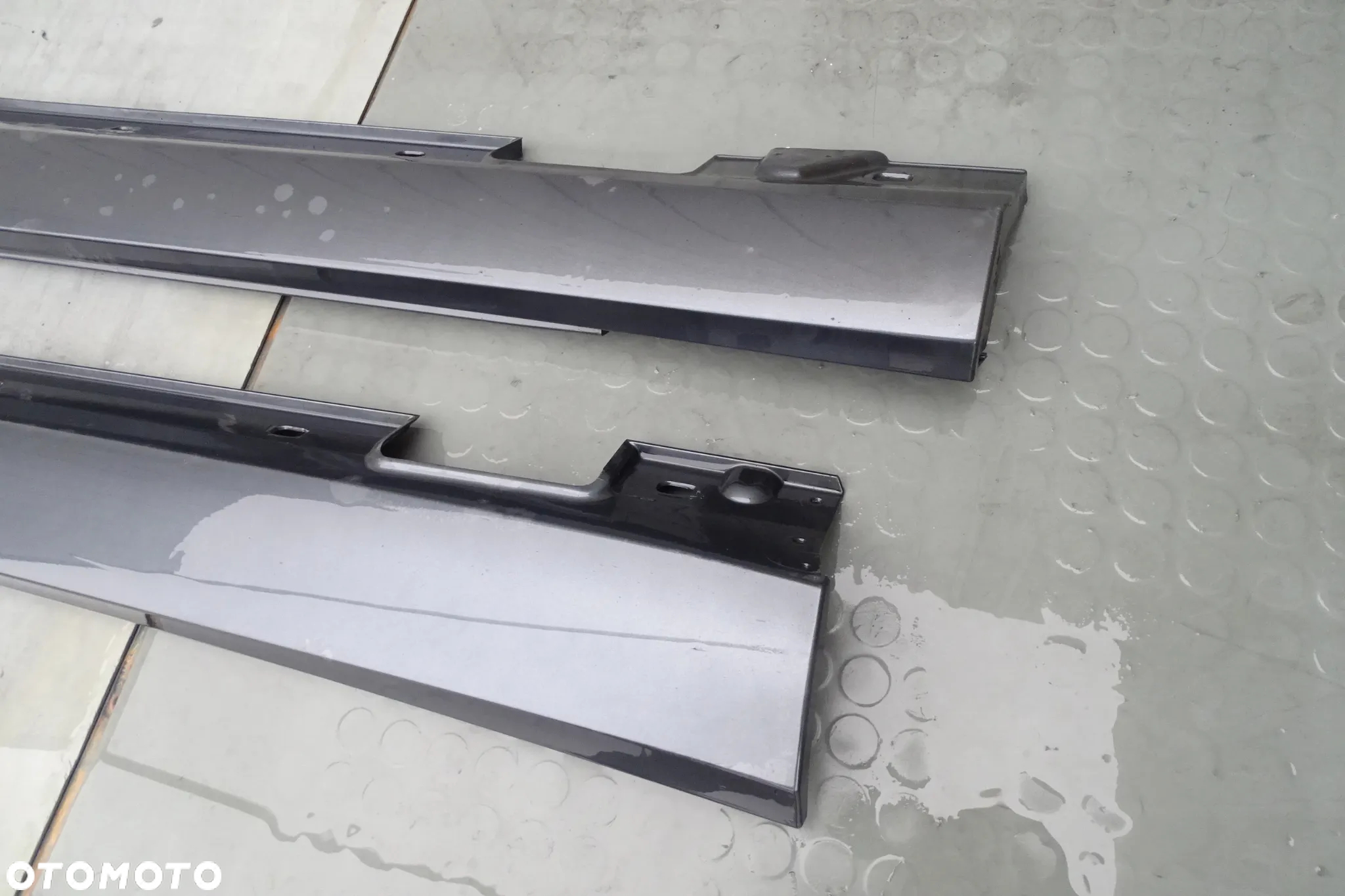 Mercedes E Klasa W212 Progi Listwy progowe 2126900140 2126900840 - 3