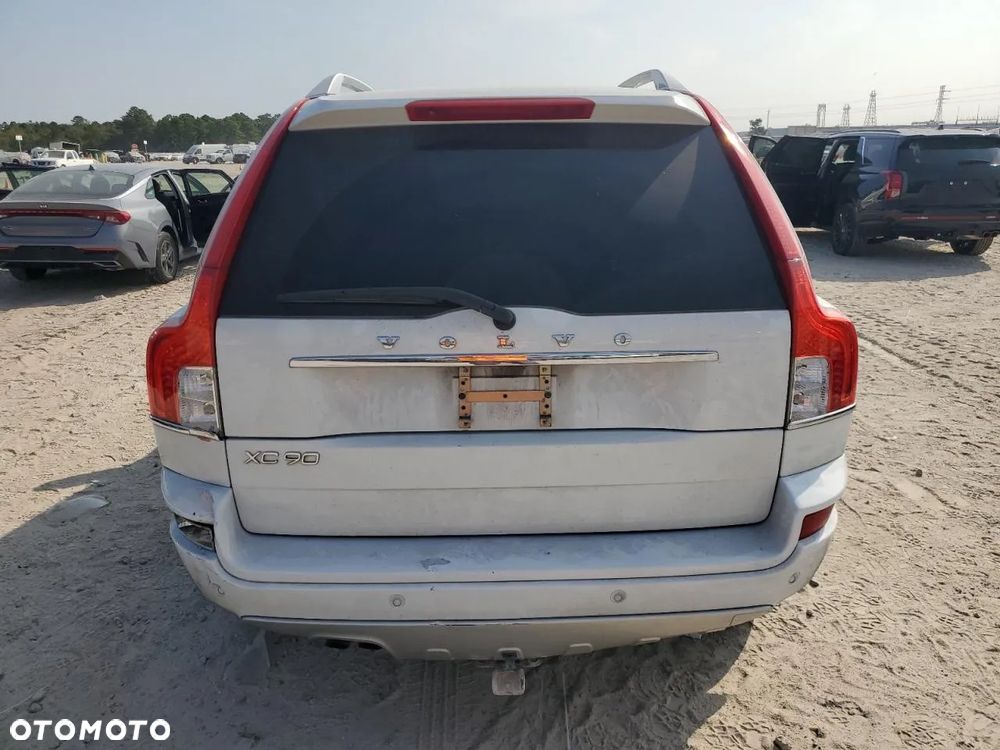 Volvo XC 90 3.2 AWD Executive - 7