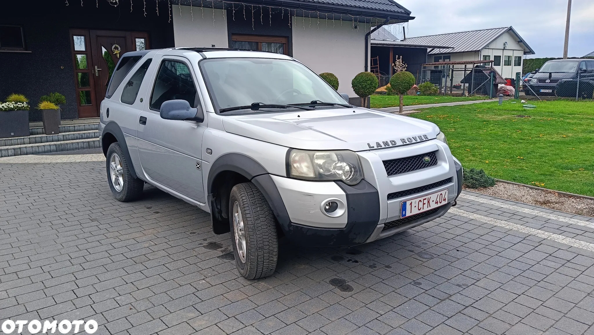 Land Rover Freelander - 2