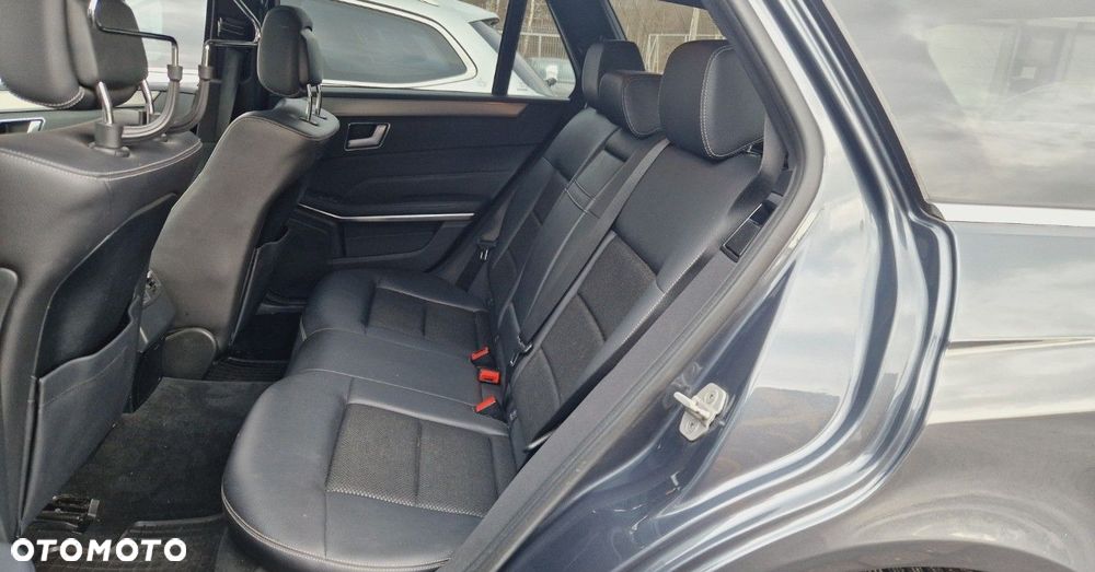 Mercedes-Benz Klasa E - 12