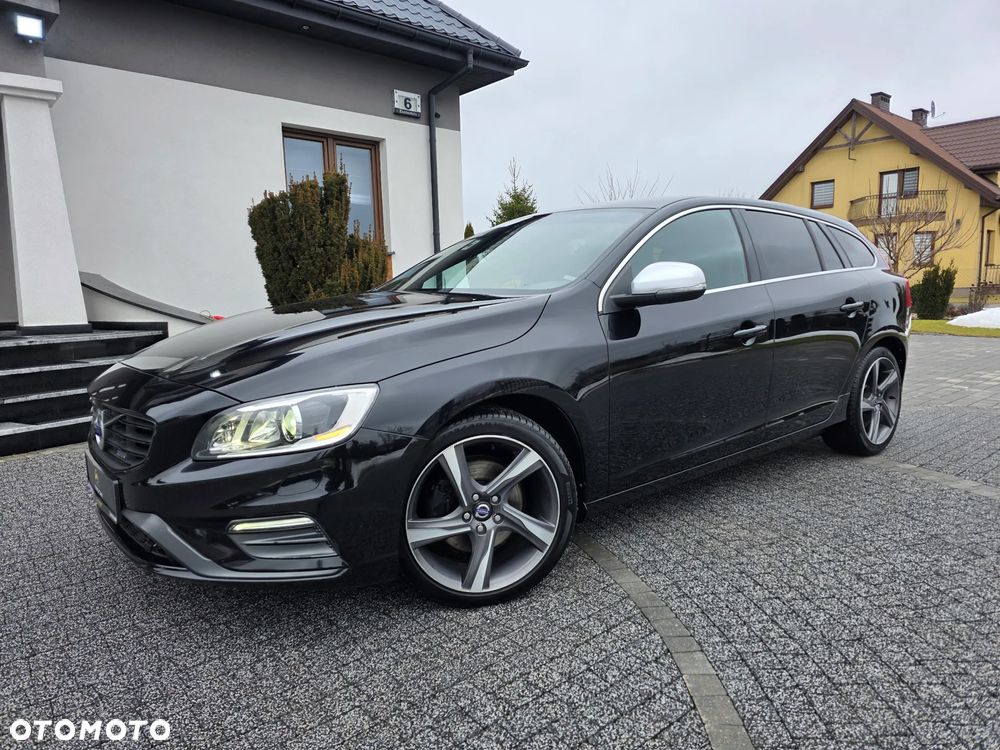 Volvo V60 D4 Geartronic Summum - 2