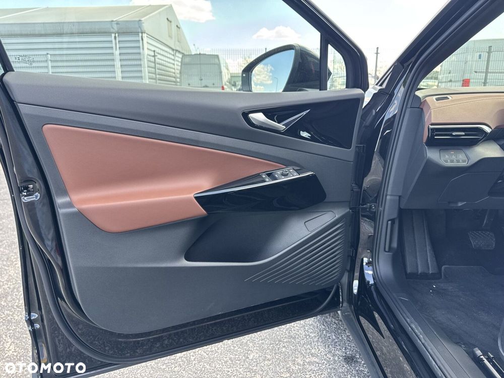 Volkswagen ID.4 - 10