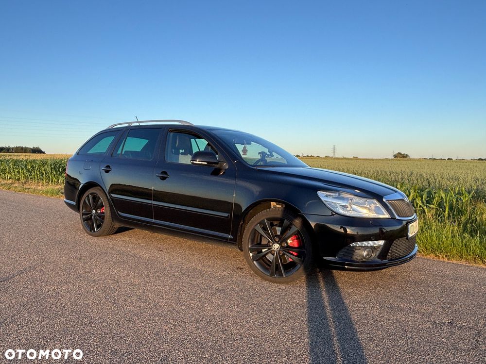 Skoda Octavia 2.0 TDI DPF RS DSG - 3