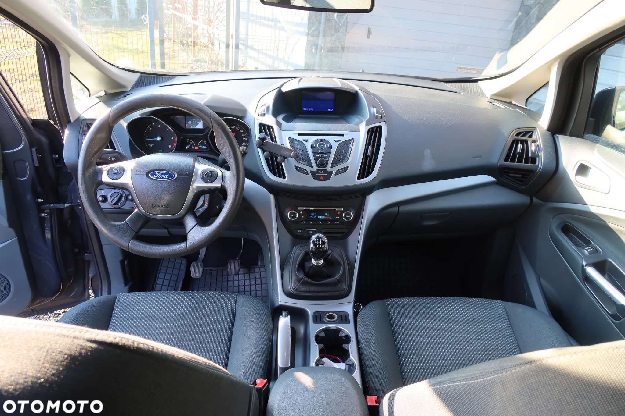 Ford Grand C-MAX - 11