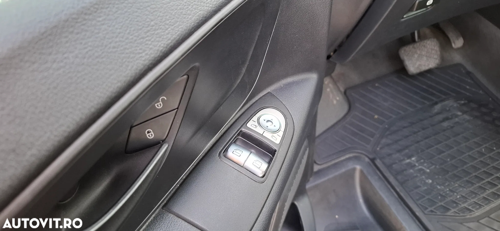 Mercedes-Benz Vito - 7