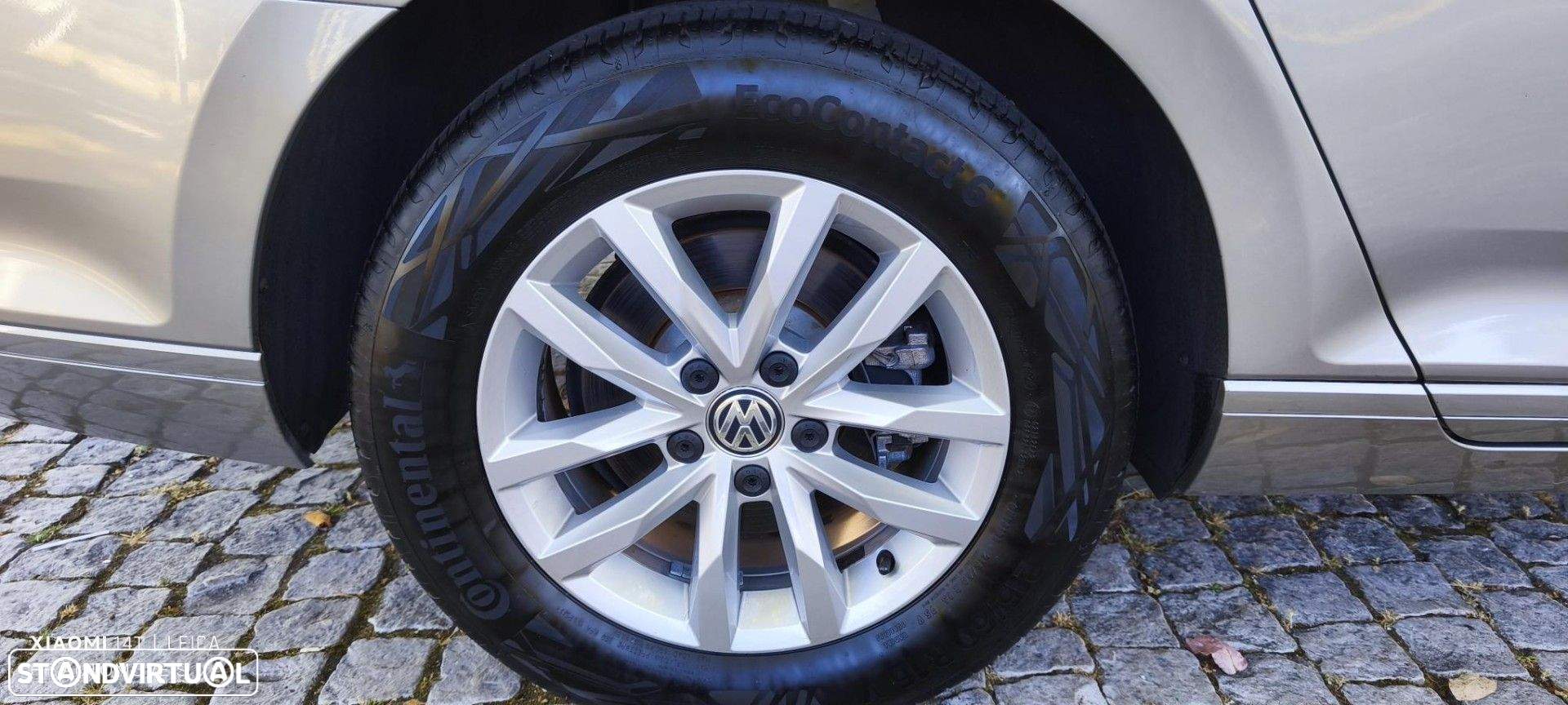 VW Passat 1.6 TDI BlueMotion - 9