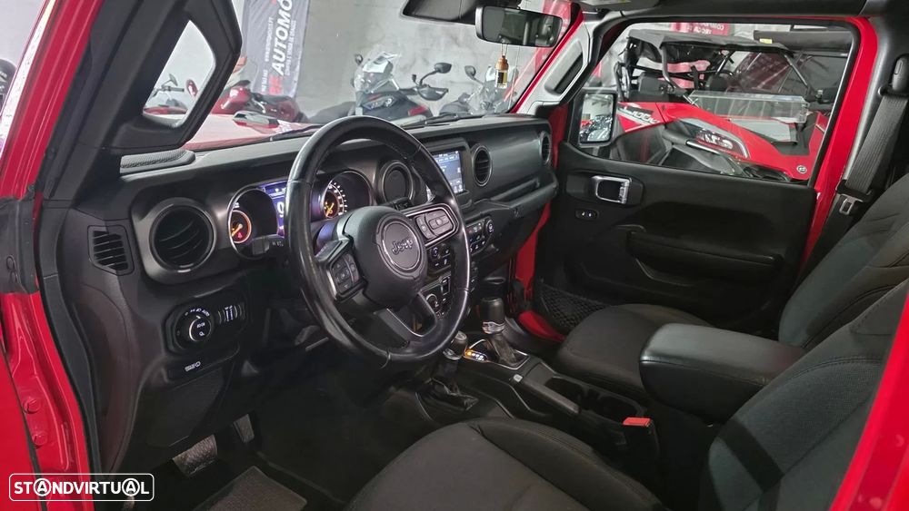 Jeep Gladiator 3.0 CRD Sport AT8 - 6